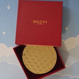 Gucci Gold Patterned Compact